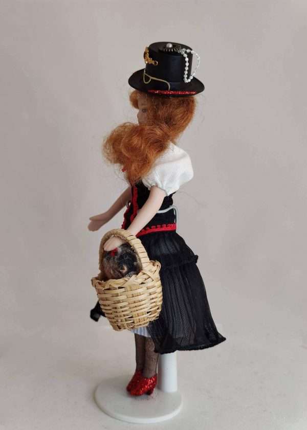 Muñeca vestida estilo steampunk, escala 1:12. Miniatura para casa de muñecas. - Imagen 10